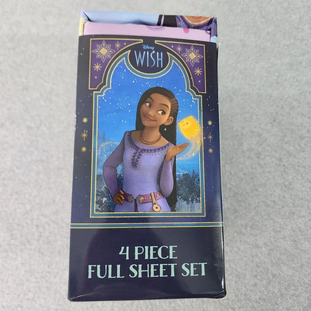 Disney Four Piece Full Sheet Set Fitted/Full Sheets Two Pillows Cases Microfiber